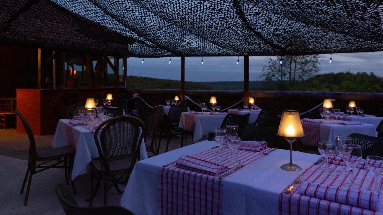 L'Arbre A Cabane Guyonvelle ภายนอก รูปภาพ