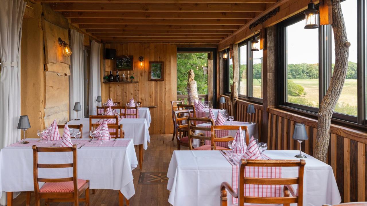 L'Arbre A Cabane Guyonvelle ภายนอก รูปภาพ